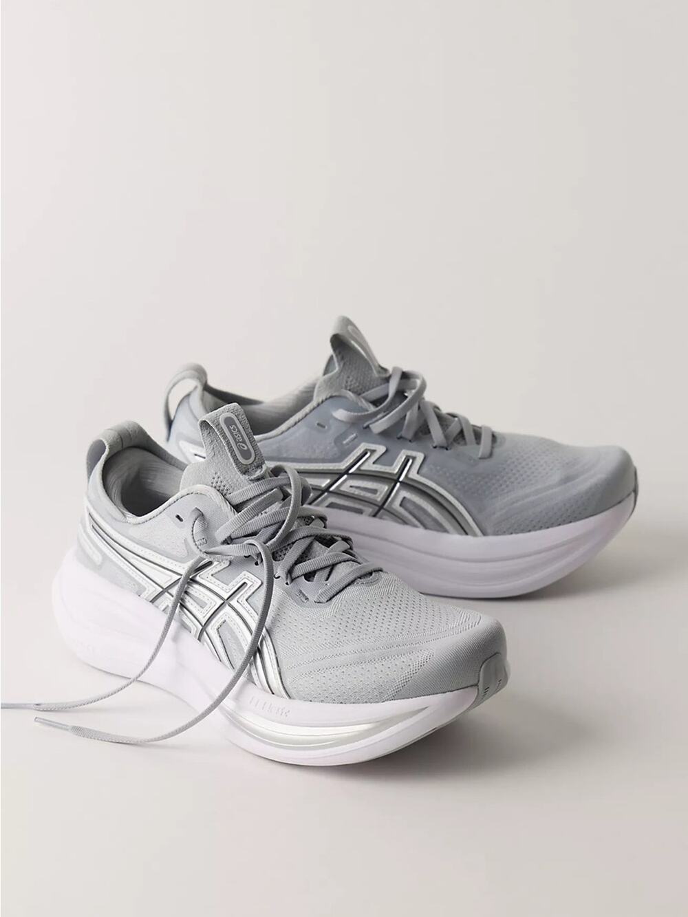 ASICS GEL-NIMBUS 28 ATC Sneakers